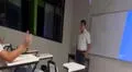 Profesor peruano discrimina a alumno por su forma de vestir, pero sus compañeros lo defienden: docente fue denunciado