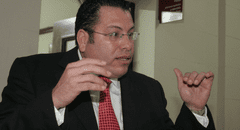 Phillip Butters: ¿El outsider de derechas que podría arrebatarle votos al fujimorismo?