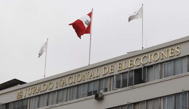 El JNE dio la lista de las 26 organizaciones que participarán en los próximos comicios electorales. Foto: Andina El JNE dio la lista de las 26 organizaciones que participarán en los próximos comicios electorales. Foto: Andina