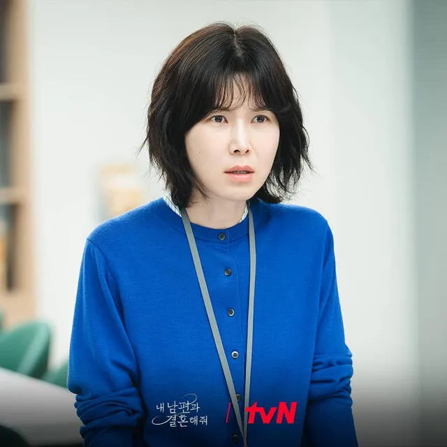 La señora Yang el k-drama de 'Cásate con mi esposo'. Foto: TVN La señora Yang el k-drama de 'Cásate con mi esposo'. Foto: TVN